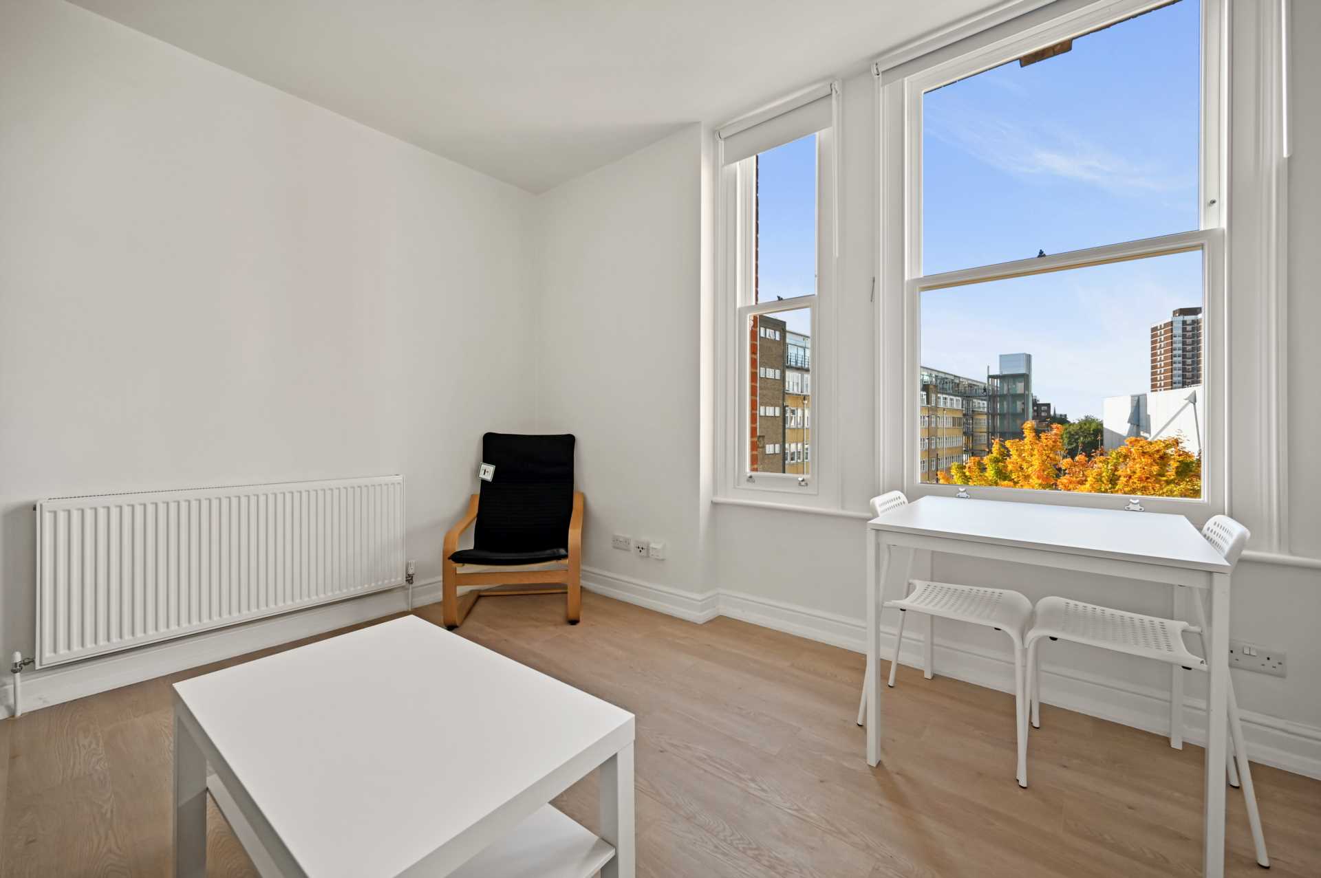 Flat Richmond Way in Greater London