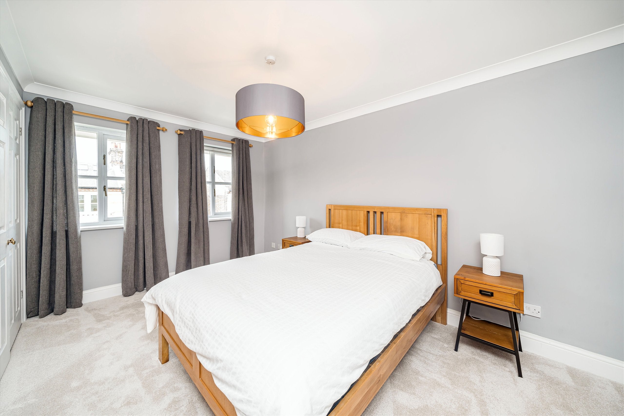 Flat Sycamore Mews in Greater London