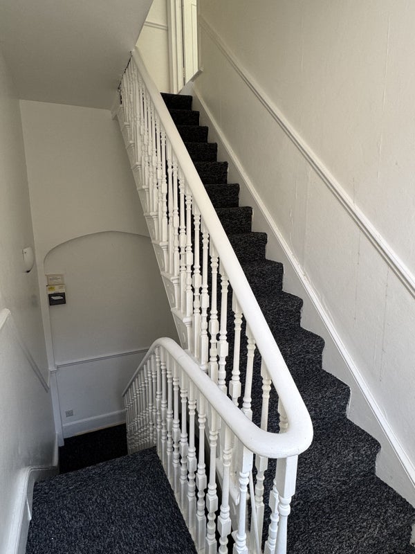 Room Bensham Lane in Greater London