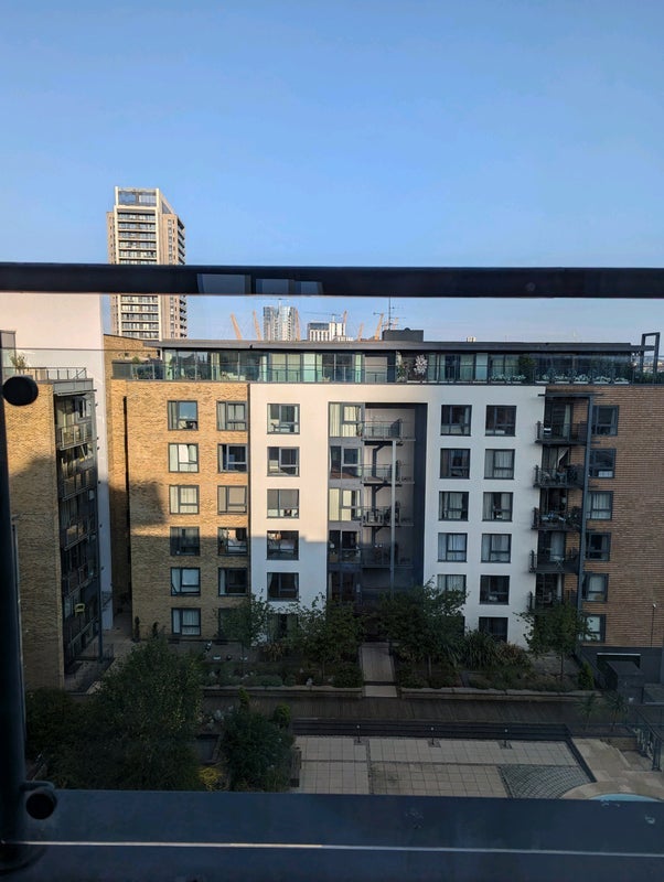 Room Boardwalk Place in Greater London