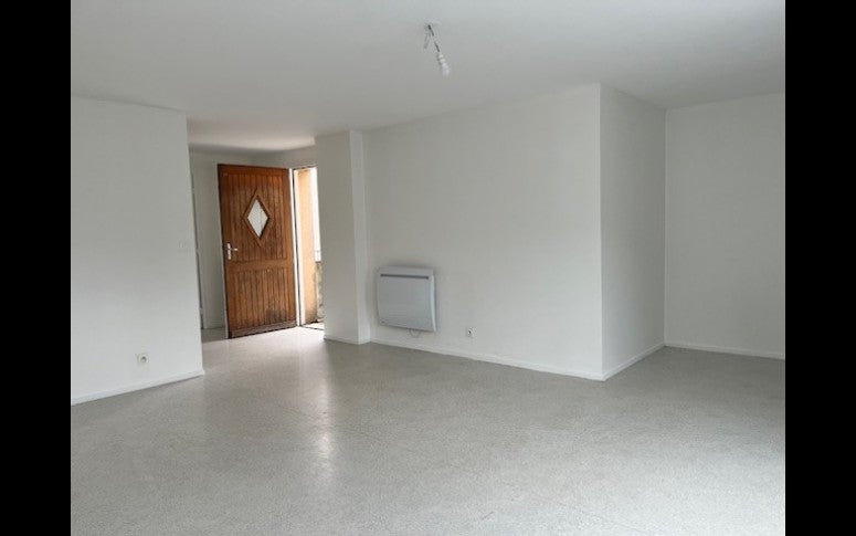Flat Rue Jean Moulin in La Châtre