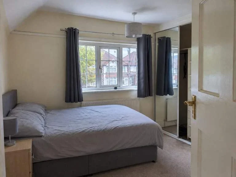 Room The Crossways in Greater London