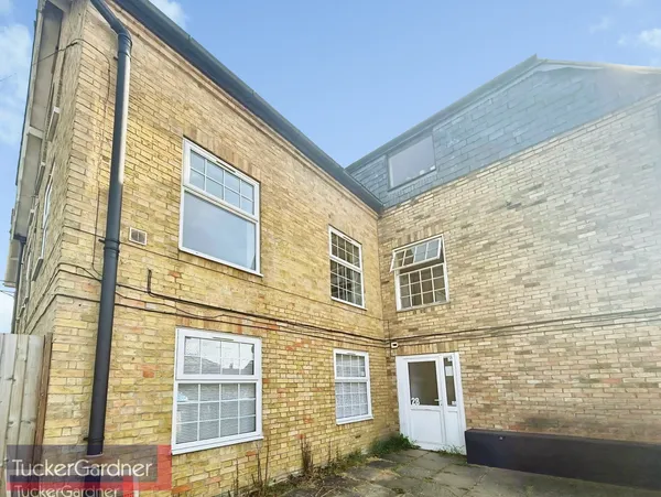Flat Barkhams Lane in East Cambridgeshire
