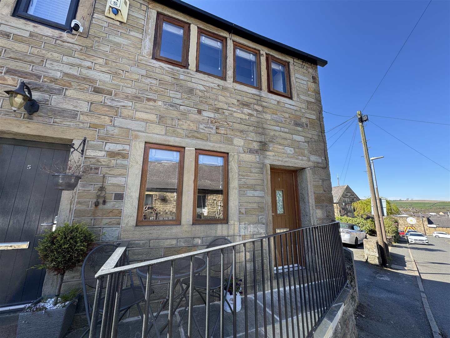 House Manchester Road in Kirklees