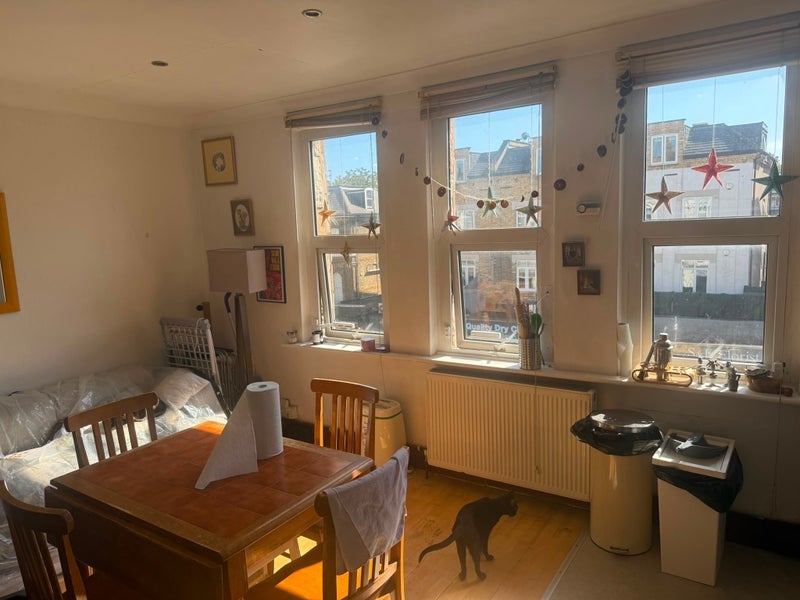 Room Stroud Green Road in Greater London