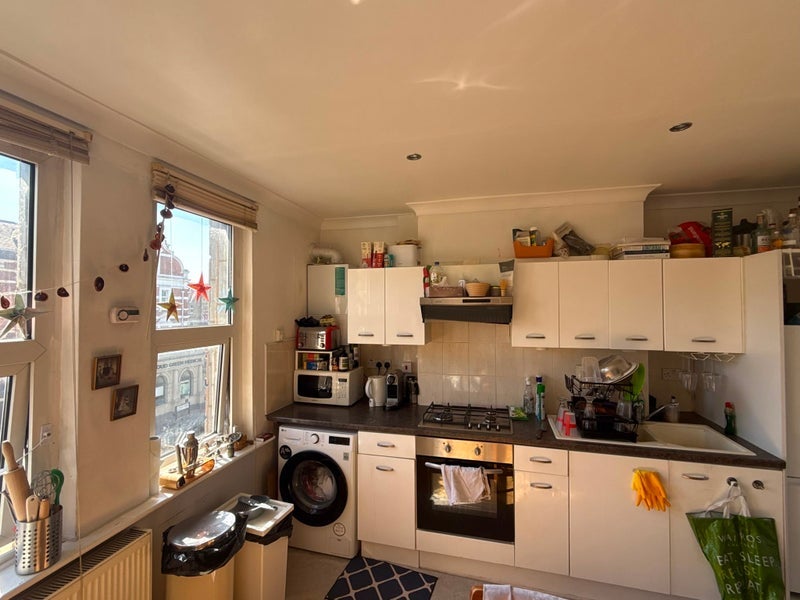 Room Stroud Green Road in Greater London