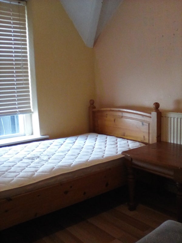 Flat Claude Road in Cardiff