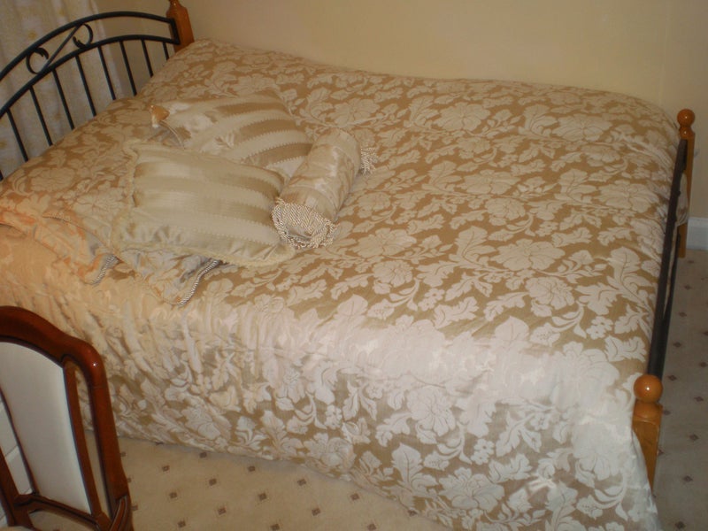 Room Fawdon Lane in Newcastle upon Tyne