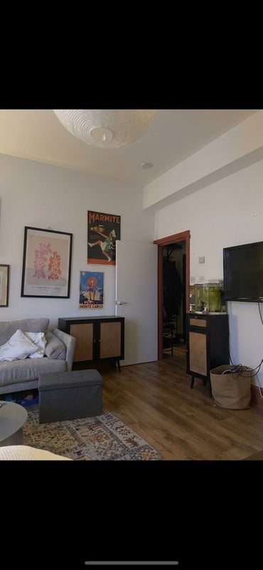 Flat Belsize Square in Greater London