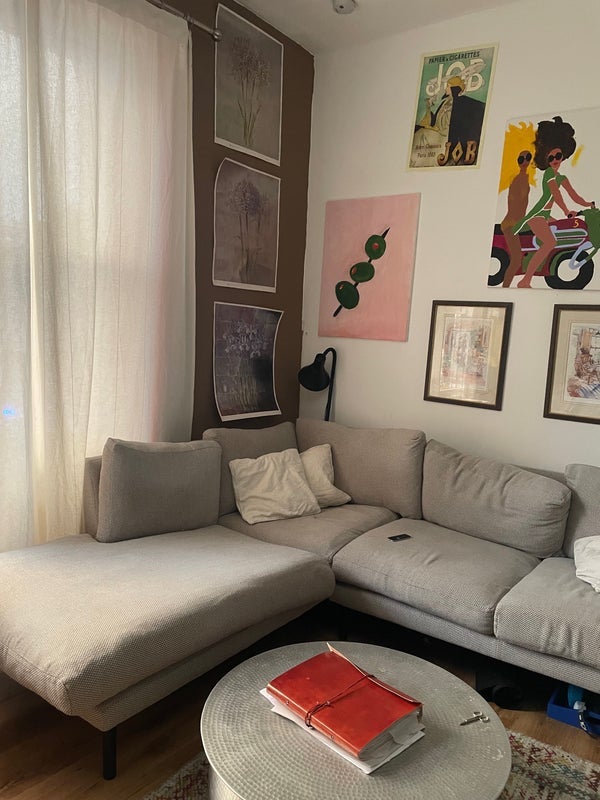 Flat Belsize Square in Greater London