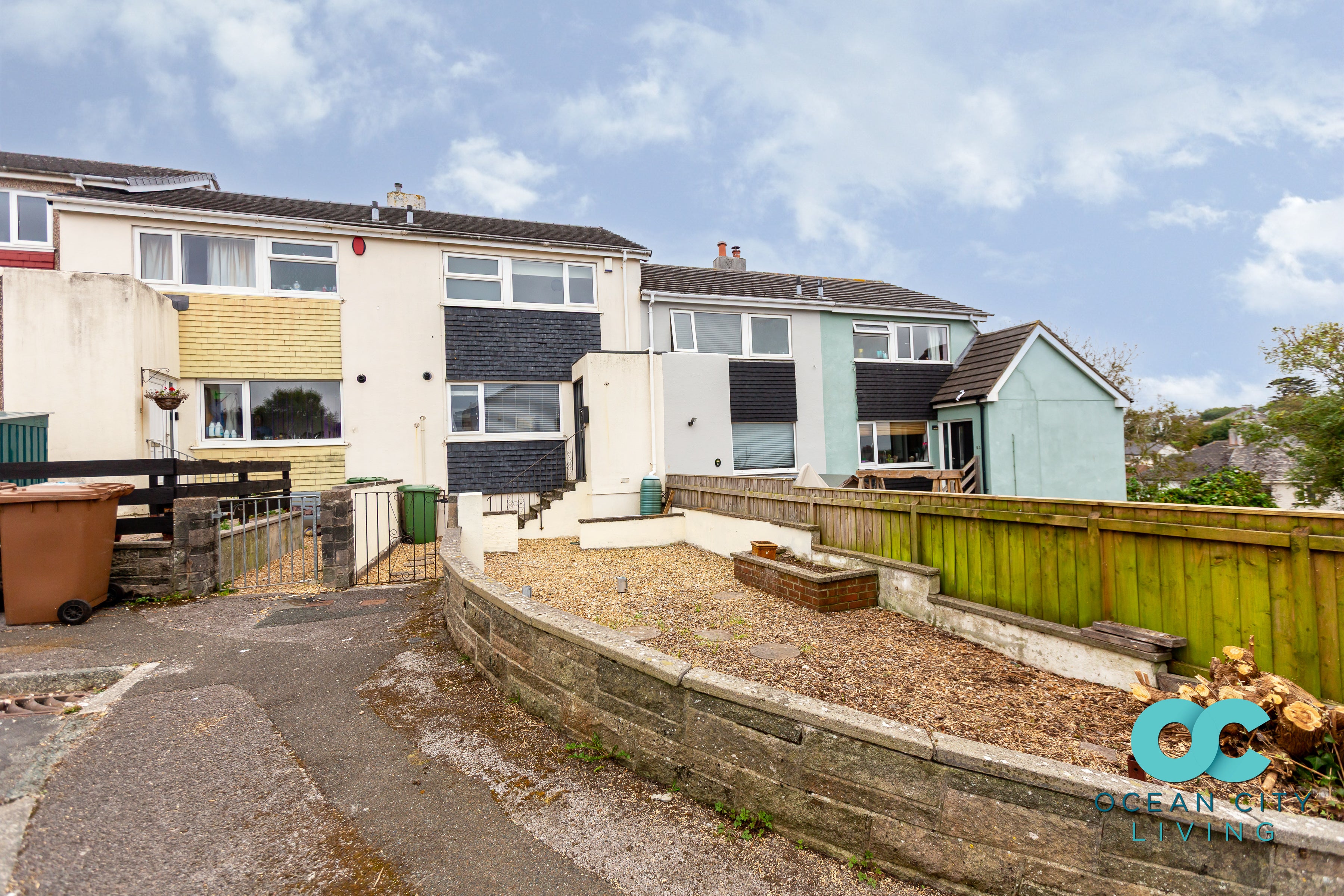 House Pleasure Hill Close in Plymouth