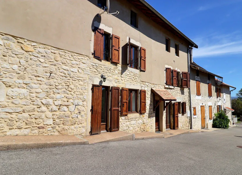 Maison Rue de la Bazane à Creys-Mépieu