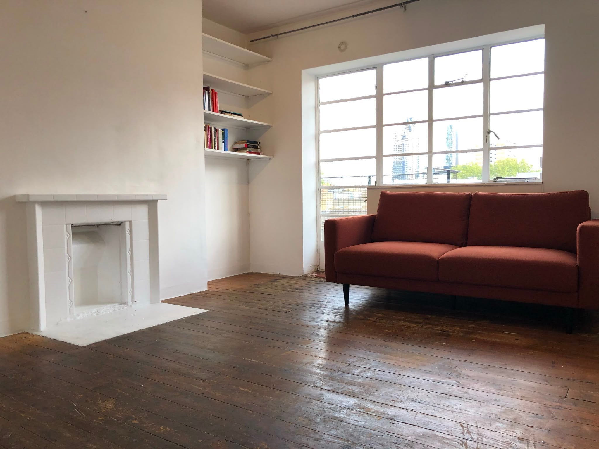 Flat Bevenden Street in Greater London
