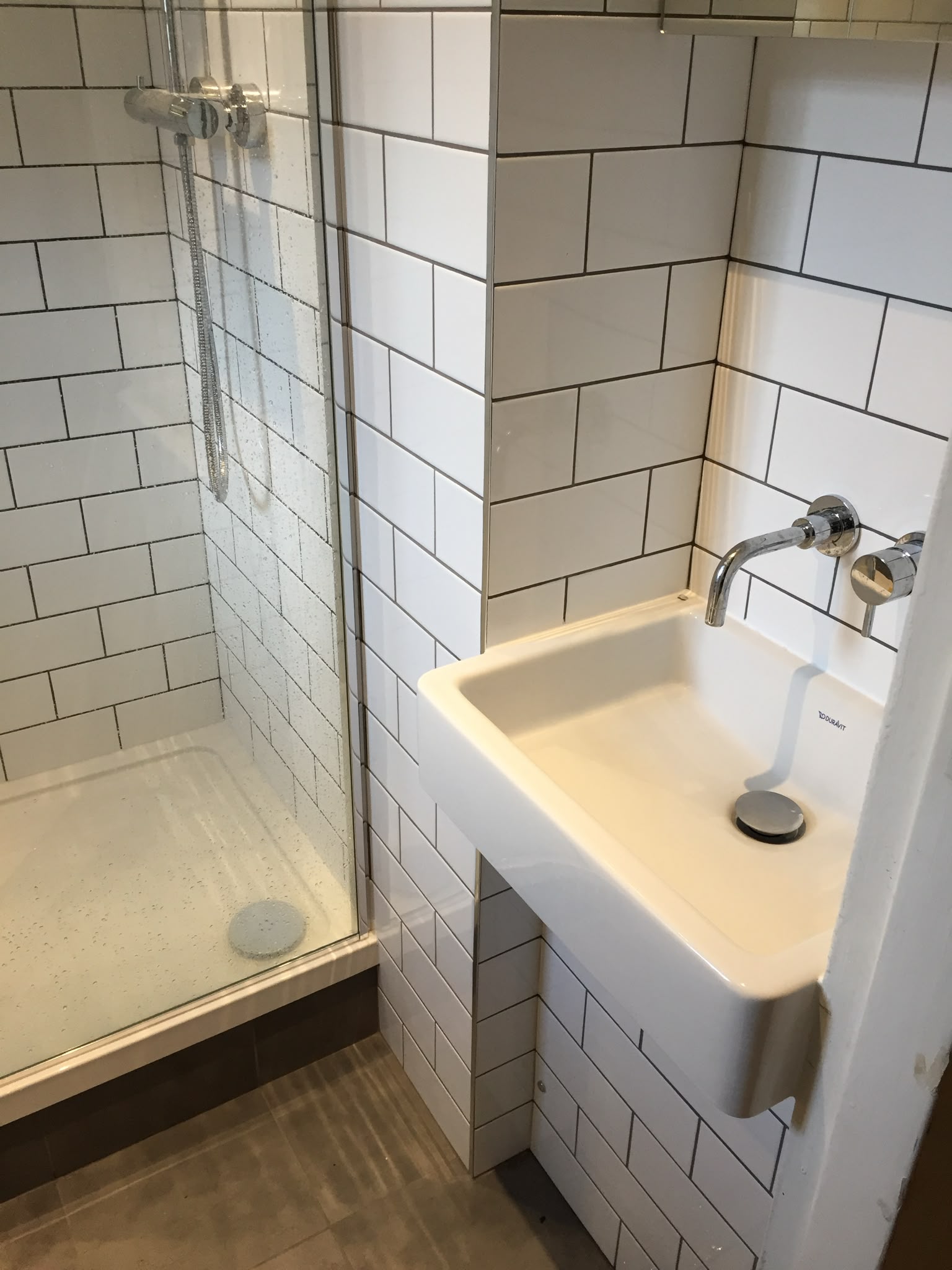 Flat Bevenden Street in Greater London