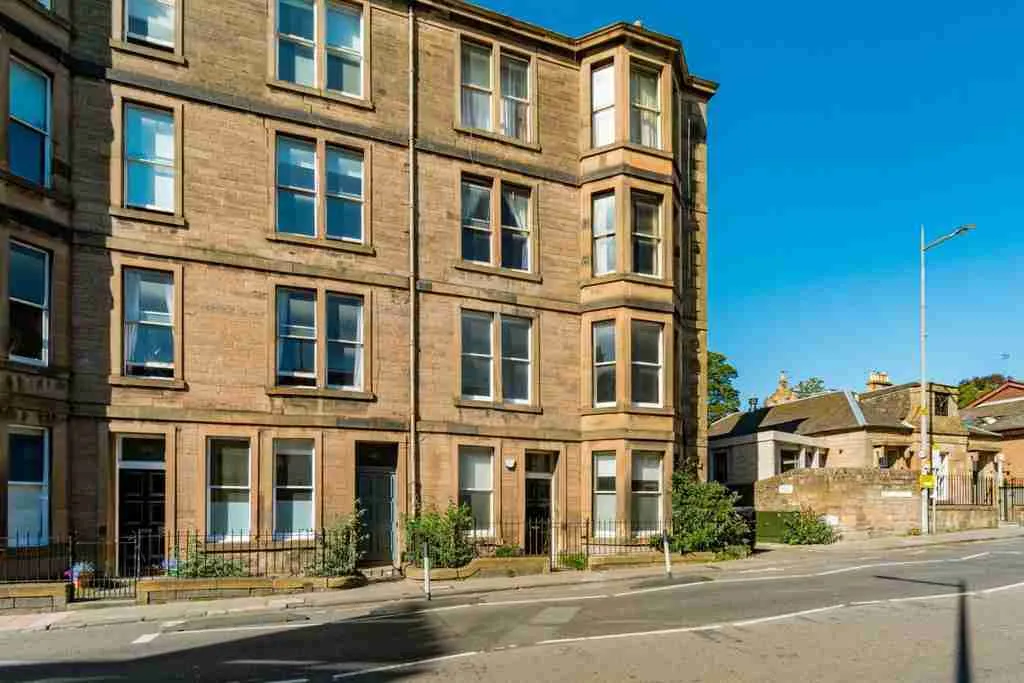 Flat Morningside Road in City of Edinburgh