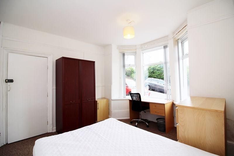 Flat Stow Hill in Pontypridd