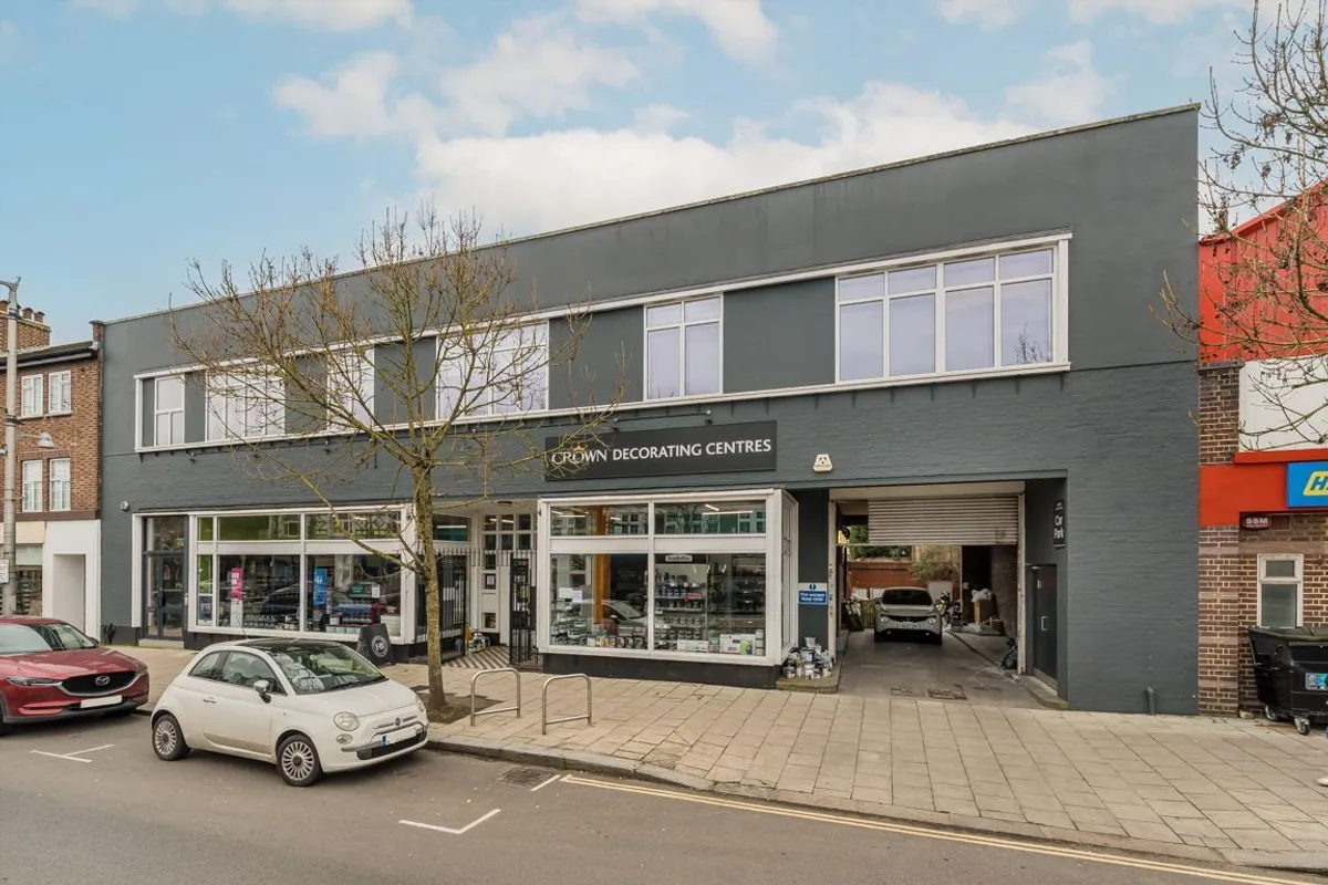 Flat Heath Road in Greater London