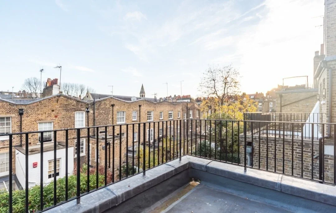 Flat Redburn Street in Greater London