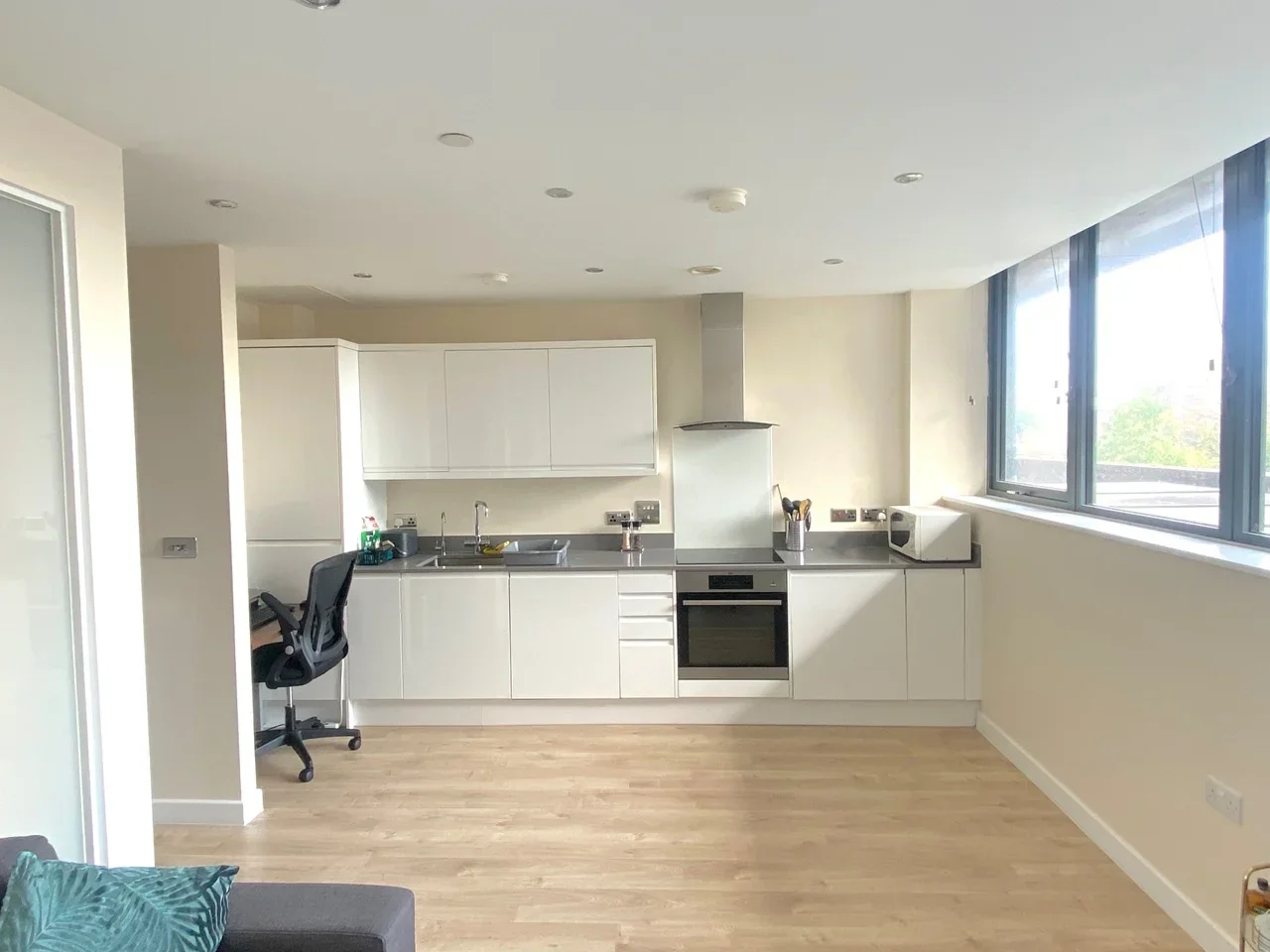 Flat Greyfell Close in Greater London