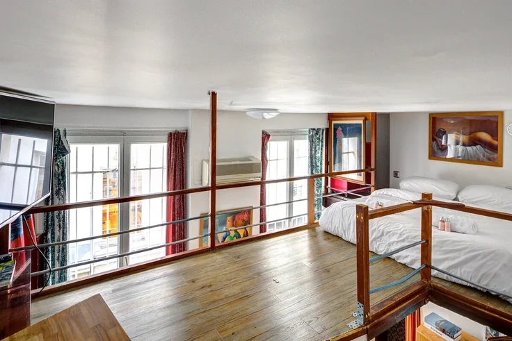 Flat Rue de Cléry in Paris