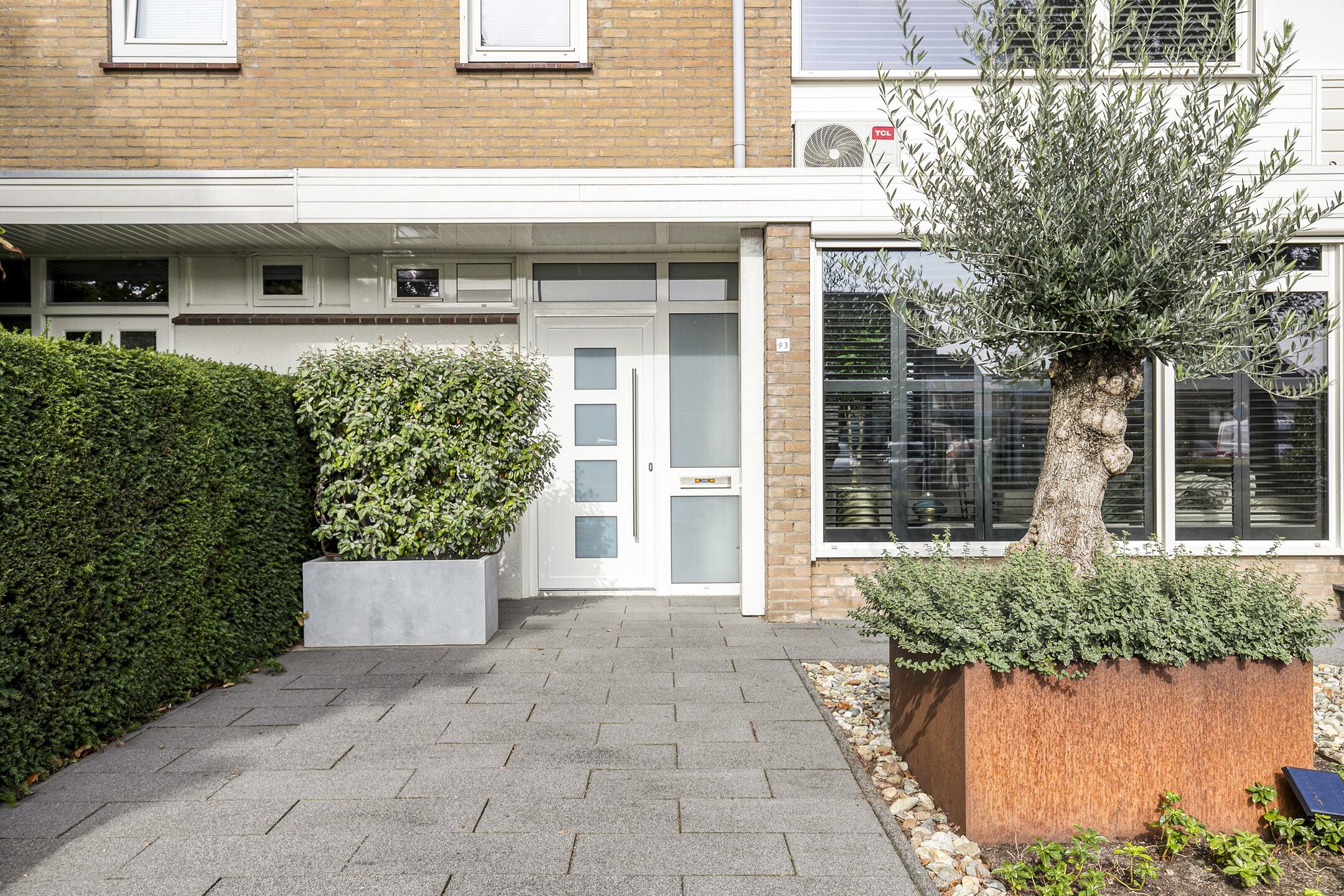 Tussenwoning te koop: Raadhuisstraat 93, Rosmalen