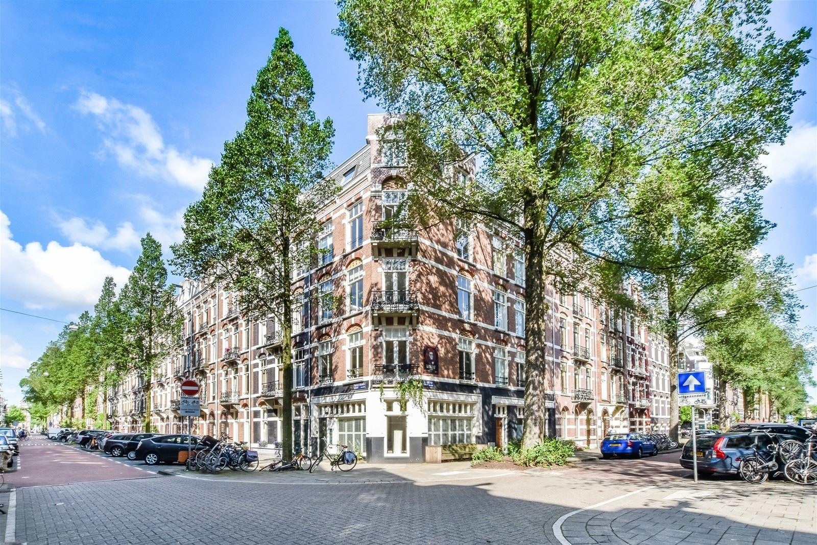 Appartement Tweede Helmersstraat in Amsterdam