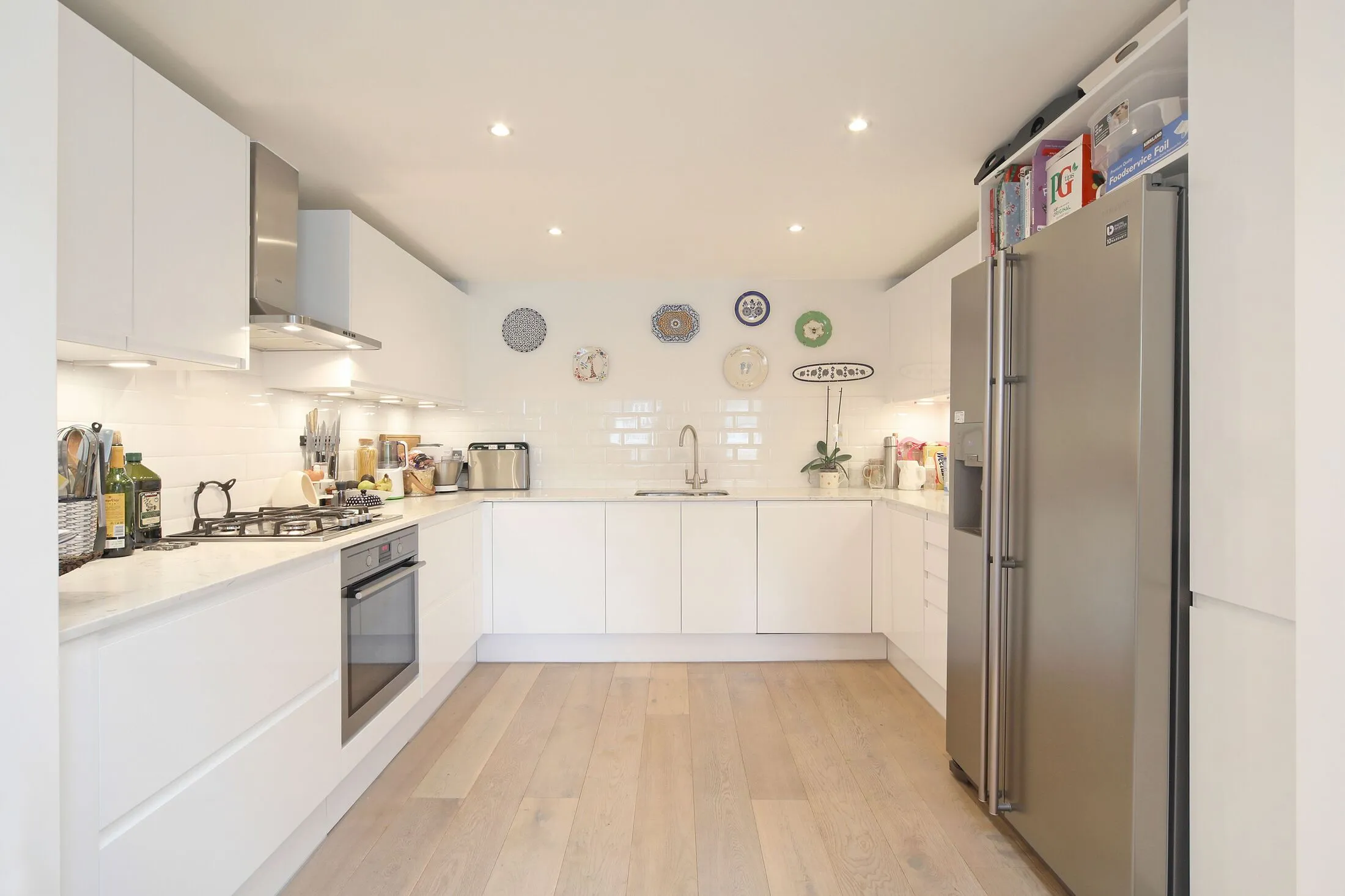 Flat Southwell Gardens in Greater London