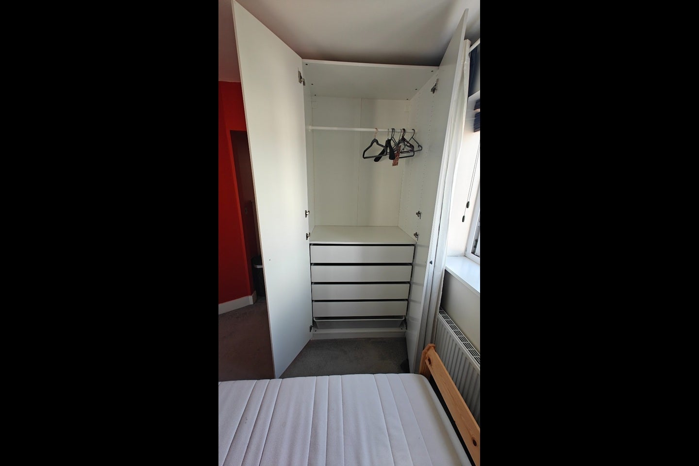 House Lyttelton Close in Rugby