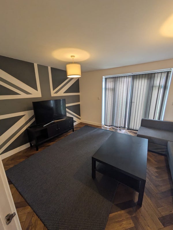 Room Grayling Close in St Helens