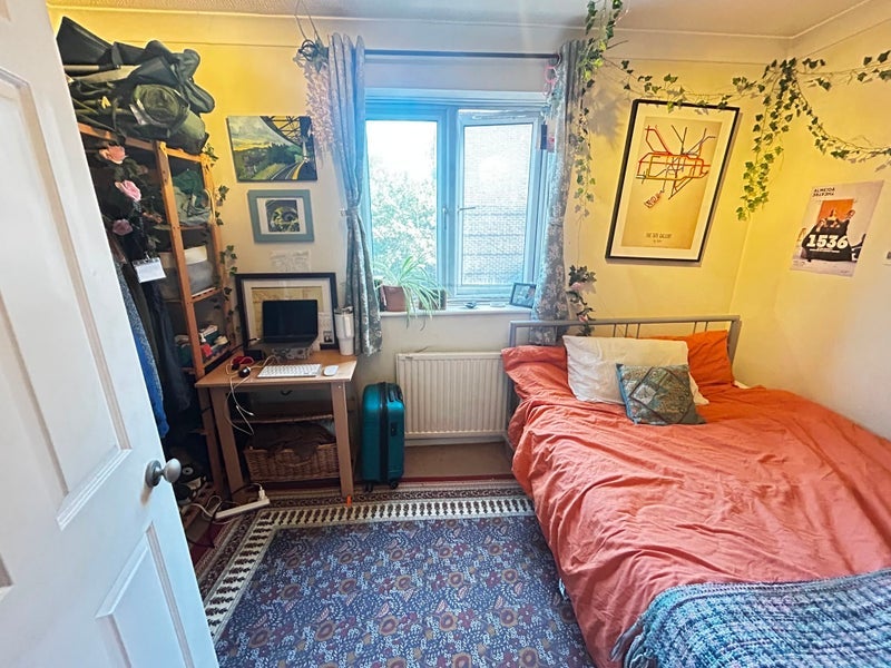 House Mayflower Close in Greater London