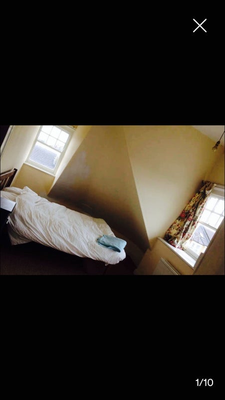 Room Francis Road in Greater London