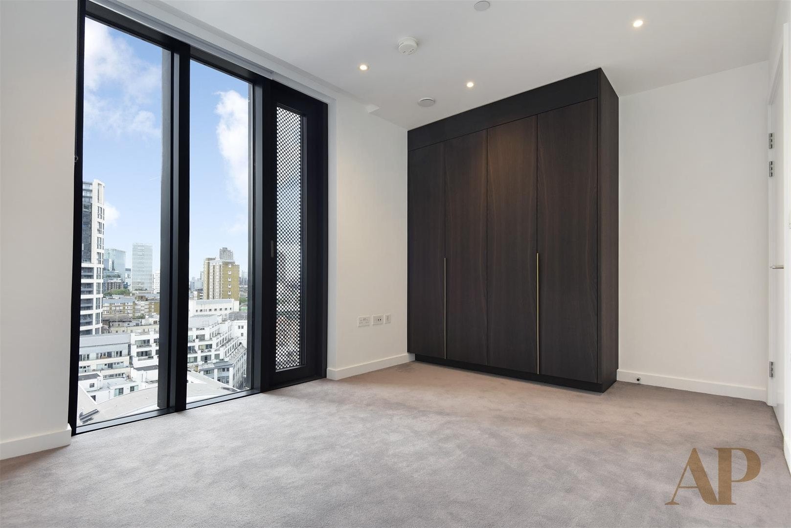 Flat Jasper Walk in Greater London