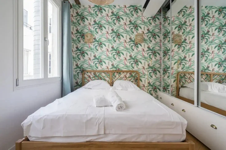 Appartement Rue Sainte-Anne à Paris