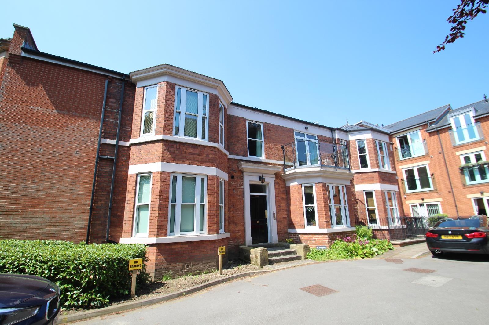 Flat Allerton Hill in Leeds