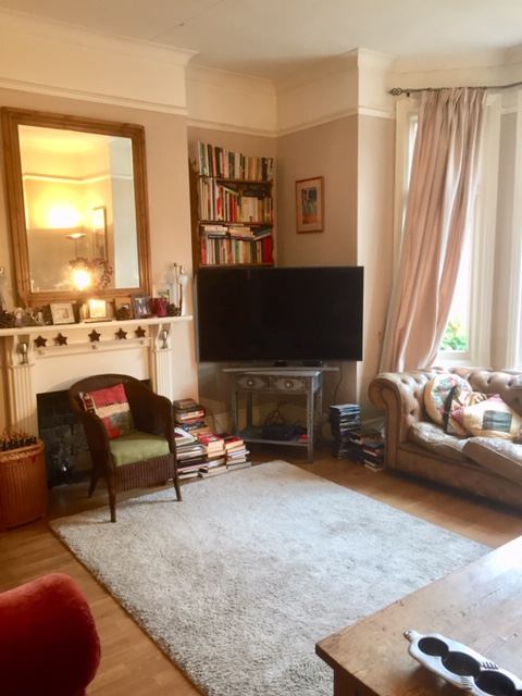 Room Rutland Park in Greater London