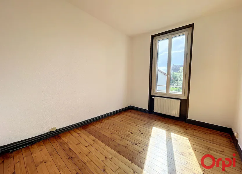 Flat Rue du Gué de Bedet in Montluçon