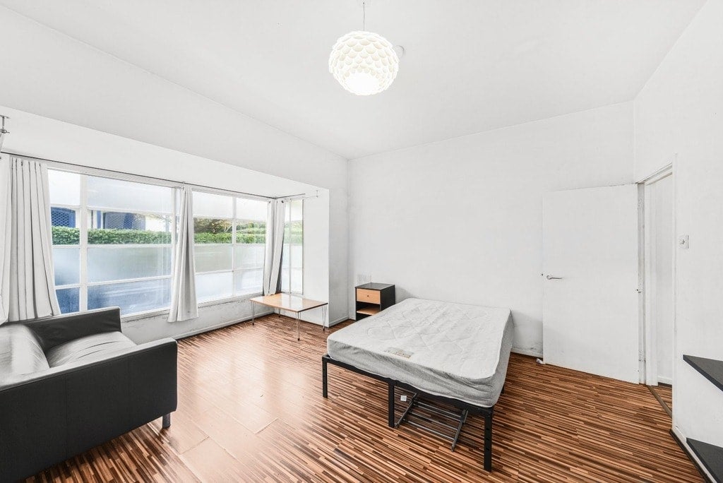 Flat Northey Street in Greater London