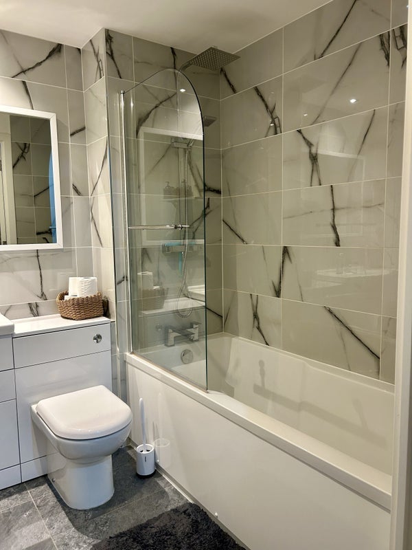 Room Crampton Street in Greater London