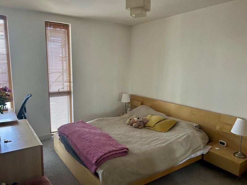 Room Crampton Street in Greater London