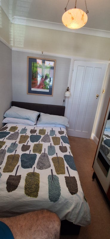 Room Cheviot Road in Greater London