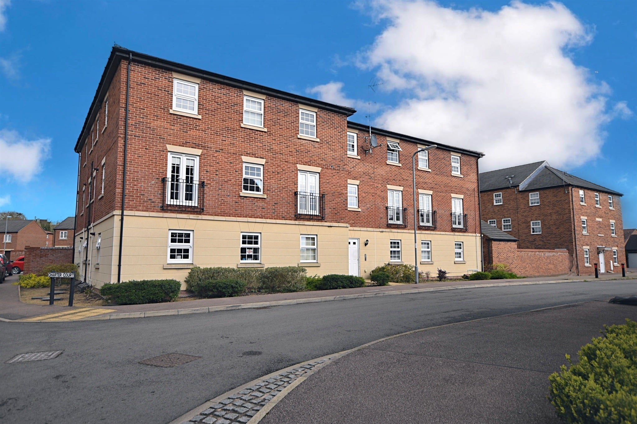 Flat Proclamation Avenue in Rothwell