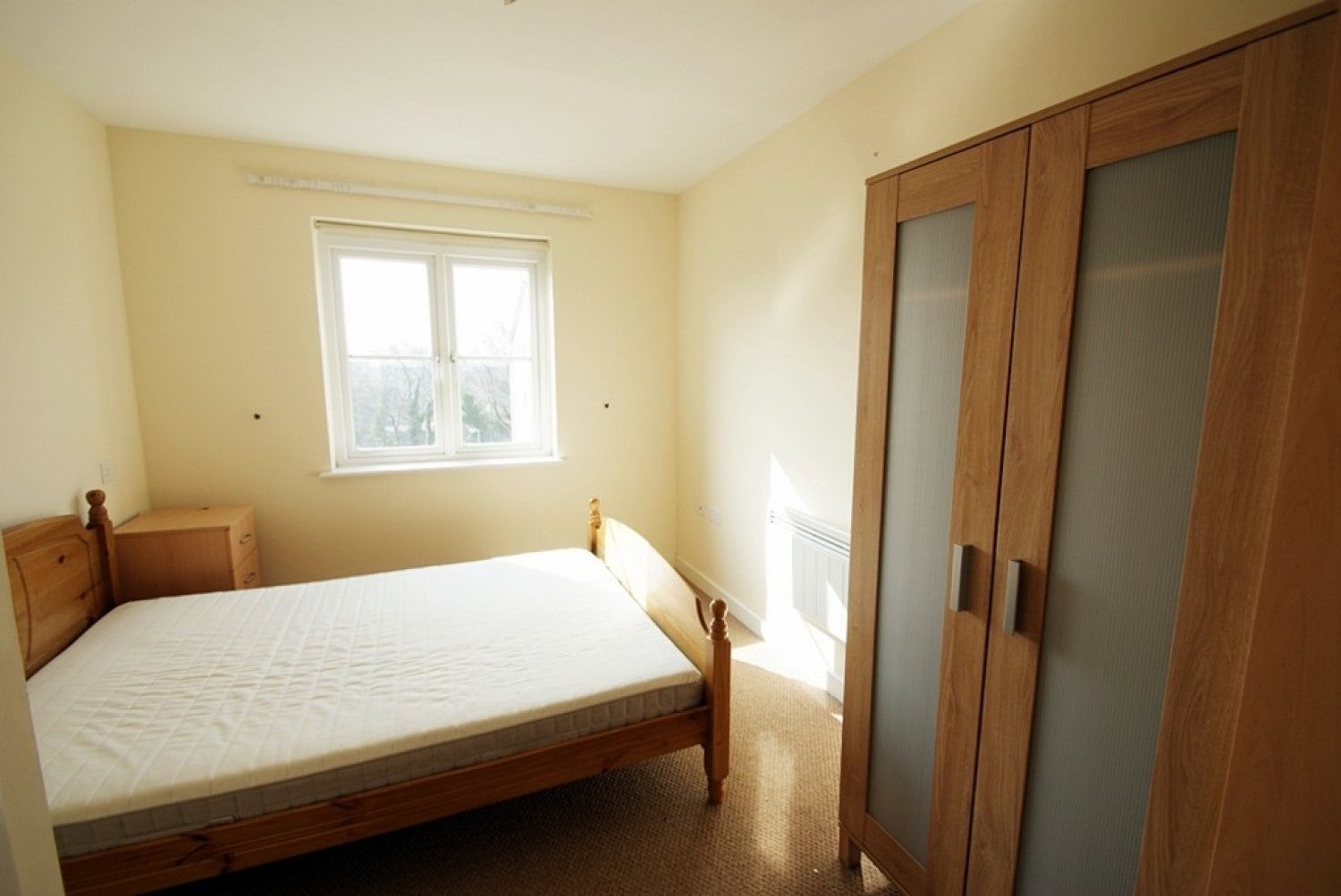 Flat Pentland Close in Cardiff