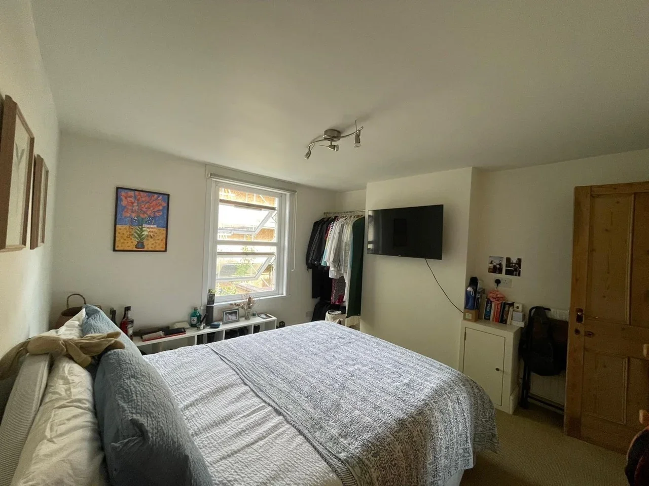 Flat Bonham Road in Greater London