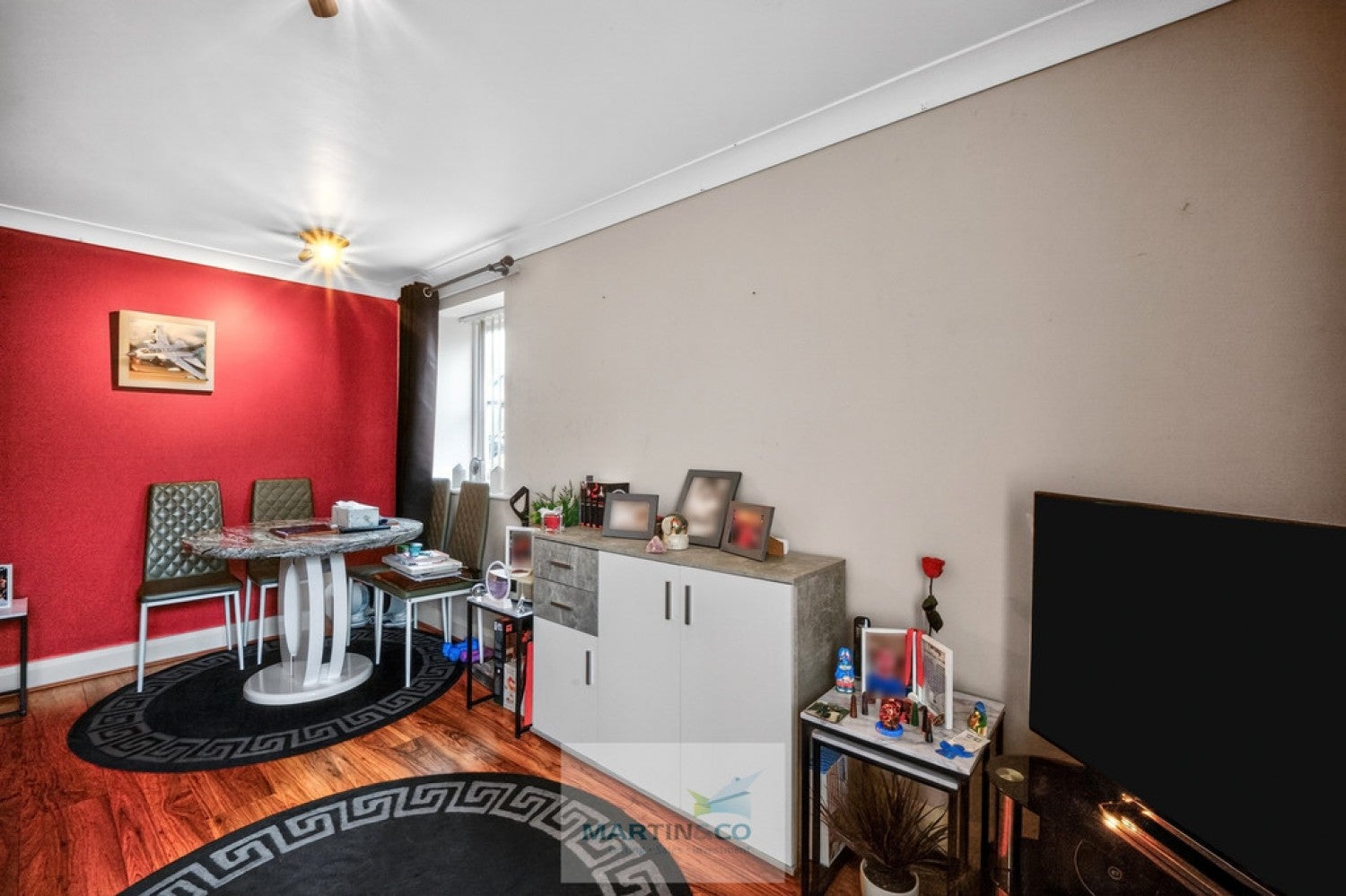 Flat Home Meadow in Welwyn Hatfield