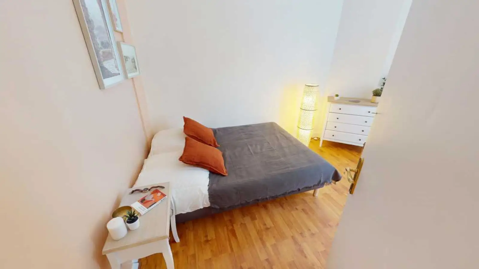 Appartement Rue Albert Pitres à Bordeaux