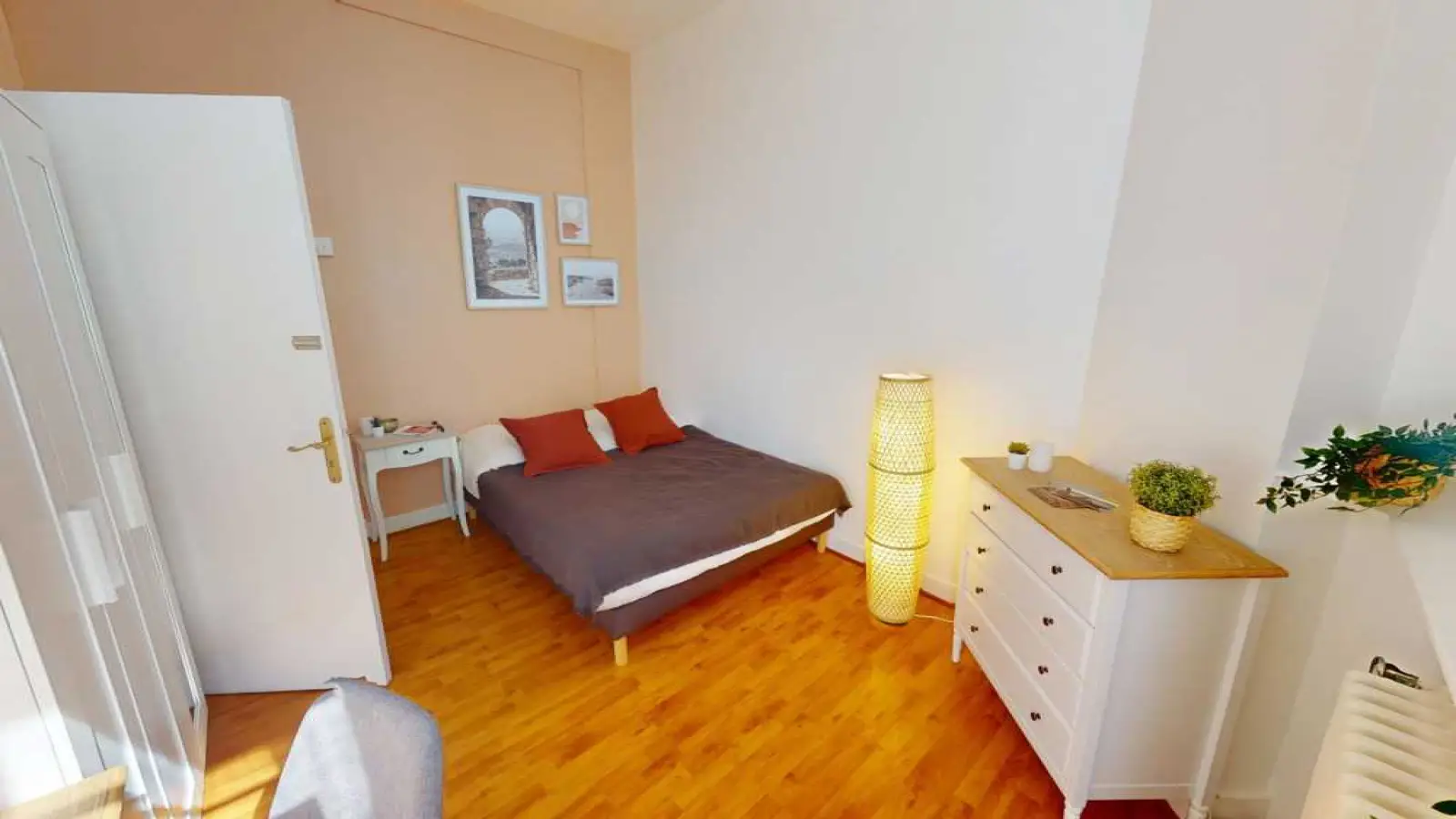 Appartement Rue Albert Pitres à Bordeaux