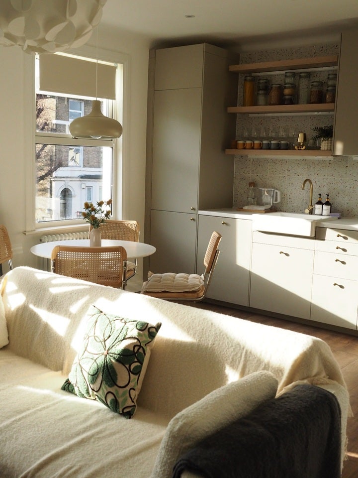 Flat Eastdown Park in Greater London