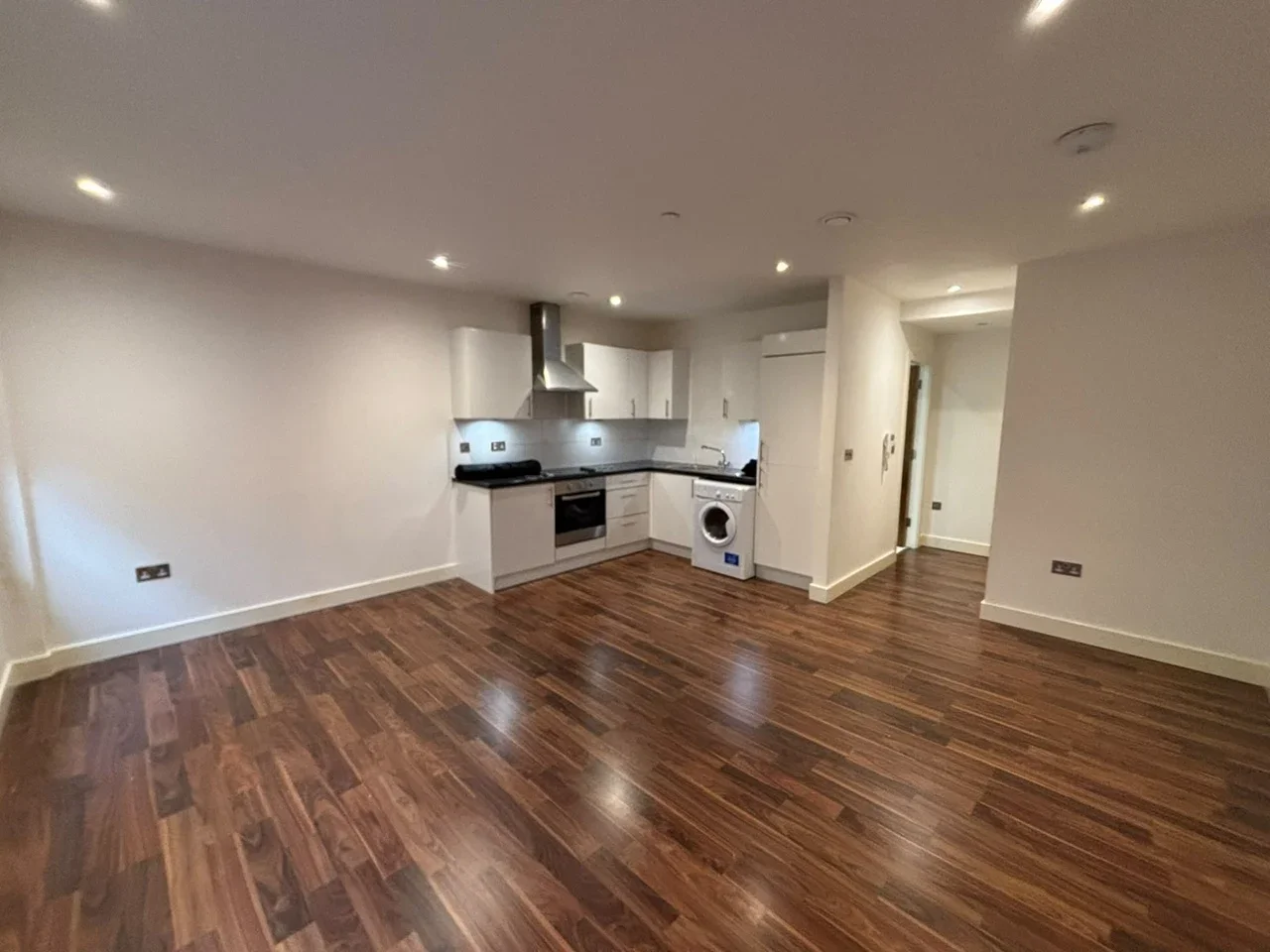 Flat Mendy Street in High Wycombe