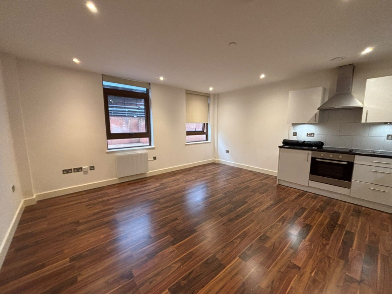Flat Mendy Street in High Wycombe