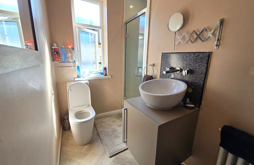 Room Marlborough Street in Scarborough